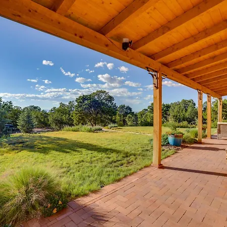 Holiday home Hidden Gem - Nestled In Tesuque Hills!