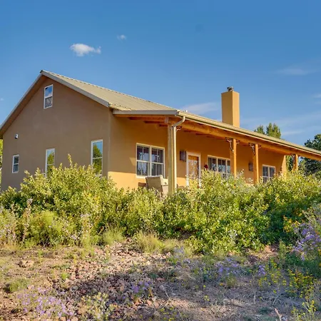 Holiday home Hidden Gem - Nestled In Tesuque Hills! *