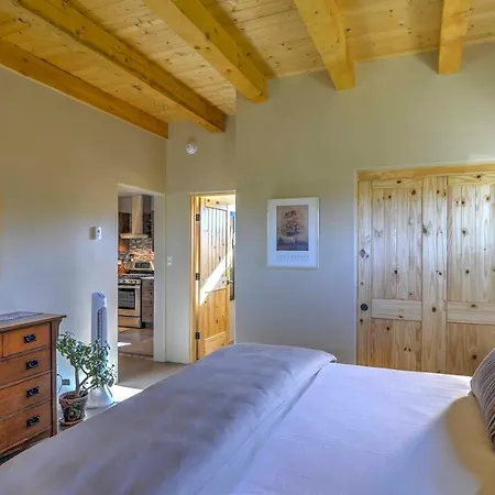 Hidden Gem - Nestled In Tesuque Hills! Holiday home *