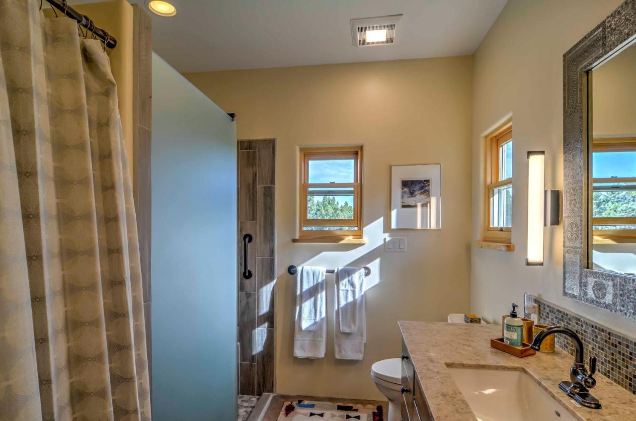 Holiday home Hidden Gem - Nestled In Tesuque Hills! *